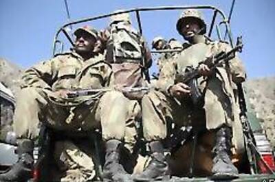 Pak Army helicopter crashes, top officers killed