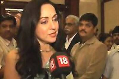 'Dreamgirl' Hema to patronise women's baseball