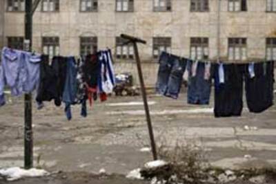 Blame your hubby for all that extra housework