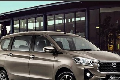 Toyota to Launch Maruti Ertiga-Based Rumion MPV in India this September