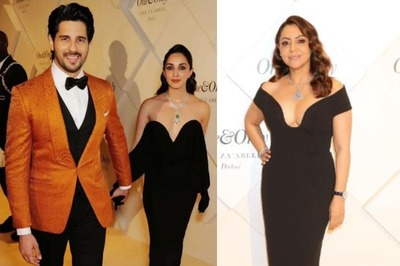 Sidharth Malhotra-Kiara Advani Walk Hand-in-Hand At Dubai Event, Gauri Khan, Malaika Attend; Photos