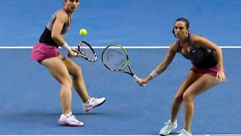 Top seeds Errani, Vinci win Australian Open doubles title