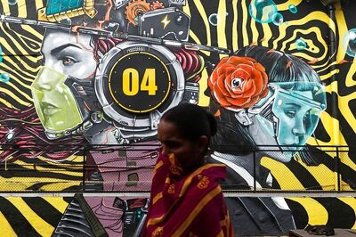 Covid-19 Positive Woman Flees Delhi Quarantine on Return from UK, Takes Train to Andhra