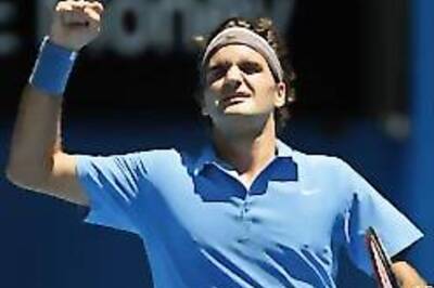 Federer's wizardry bamboozles court magician