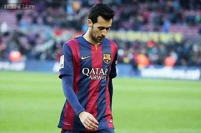 Barcelona's  Sergio Busquets out of Rayo Vallecano clash