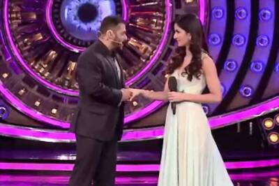 Salman Khan continues to be in 'awe' of Katrina Kaif