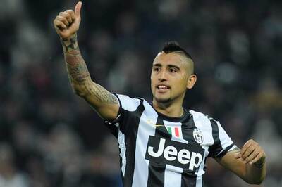Juventus beat AC Milan 1-0 with Vidal's penalty