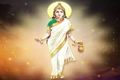 Navratri Day 2: Devotees to Welcome Maa Brahmacharini as the Second Form of Navdurga
