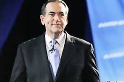 Republican Huckabee wins West Virginia in first result