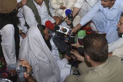 Pak police claim Mehsud's close aides killed