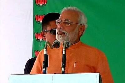 Narendra Modi tears into Ashok Gehlot over poor roads, drinking water, communal riots in state