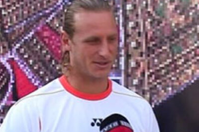 Nadal, Gonzalez enter quarter-finals