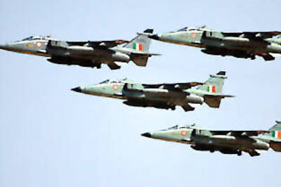 MiG-27 crashes in West Bengal, pilot killed