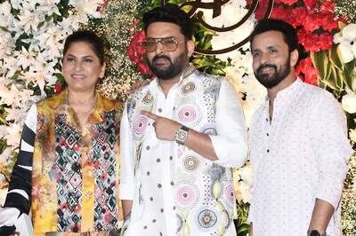 Kapil Sharma Steals the Show at Krushna Abhishek's Sister Arti Singh's Wedding, Photos Go Viral