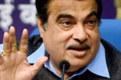 Nitin Gadkari: Need State-of-The-Art Tech to Make People Use Public Transport