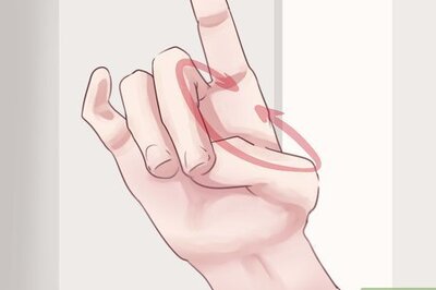 How to Hold a Bow