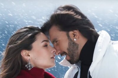 Rocky Aur Rani Kii Prem Kahani Teaser: Karan, Ranveer, Alia Promise a Dramatic Love Story
