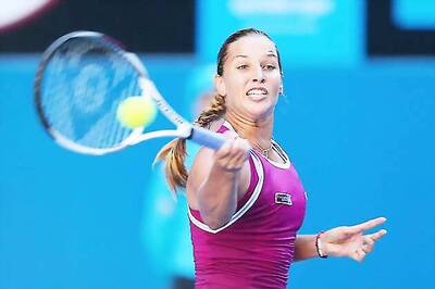 Serbia ties Slovakia 1-1 in Fed Cup after Cibulkova retirement