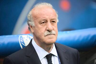 Del Bosque Steps Down As Spain Coach After Euro 2016 Exit