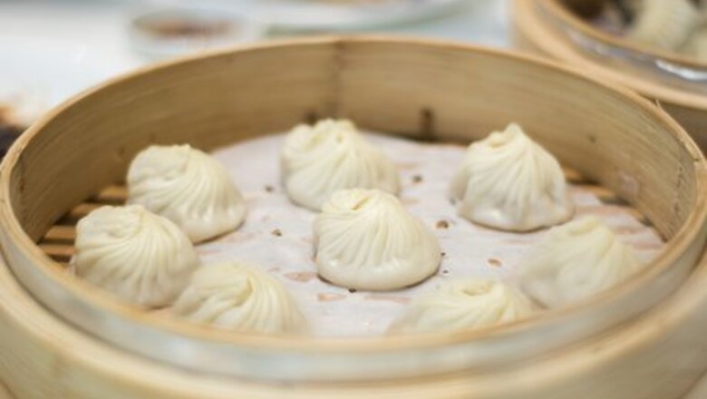 How to Eat Soup Dumplings