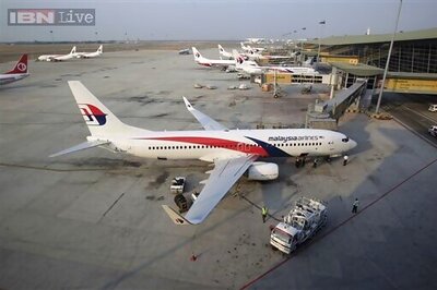 600,000 scan satellites images for clues about missing Malaysian plane