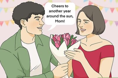 121 Funny, Loving, & Heartfelt Birthday Wishes for Your Mom
