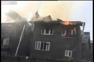 Massive fire in Srinagar, property worth crores damaged
