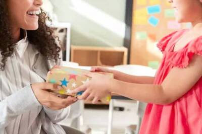 China Kindergarten Principal Fired For Accepting Chocolate As Gift From Student