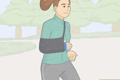 How to Exercise With a Broken Wrist