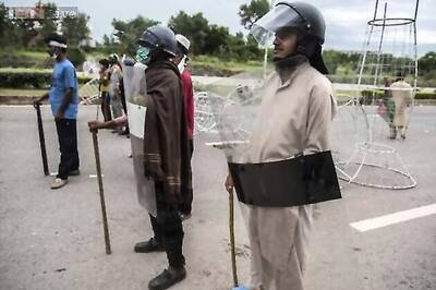 Pakistan PM Sharif chairs joint Parliament session as crisis deepens