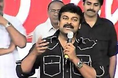 Chiranjeevi apologises to Rajasekhar and his family
