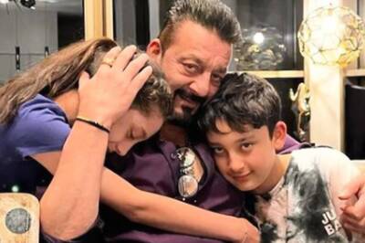 Sanjay Dutt Sends Out Happy New Year Wishes With Postcard Perfect Photo of Kids
