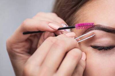 No Matter What Your Age, Follow These Simple Steps to get Fuller Eyebrows