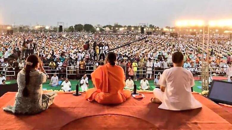 Nearly 2 Lakh do Yoga With Ramdev in Rajasthan, Make it to Guinness Records