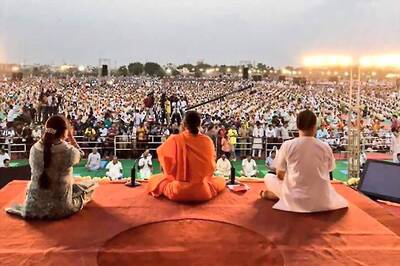 Nearly 2 Lakh do Yoga With Ramdev in Rajasthan, Make it to Guinness Records
