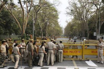 Culture minister visits tourist spots in Delhi to check security