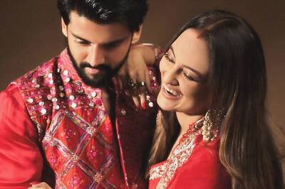 Sonakshi Sinha Flaunts Her Sindoor in New Photos with Hubby Zaheer Iqbal: 'Laal Hai Mere Dil Ka...'