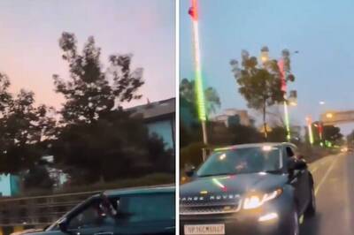 Noida Man, Inspired By Farzi, Throws Money On Road