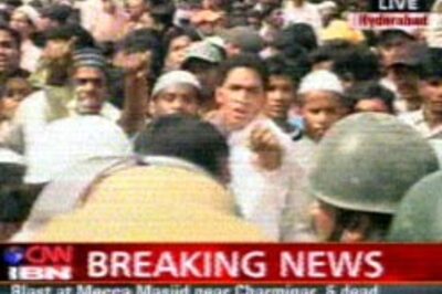 Mob violence after Hyd blast, 4 killed