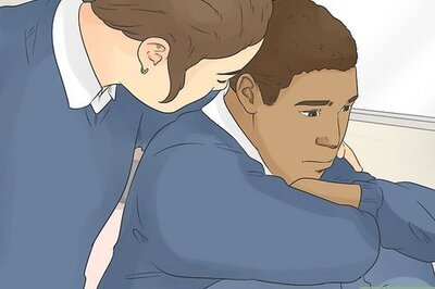 How to Cope With Classmates Hating You