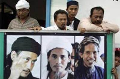 Indonesia executes 3 militants for Bali bombings