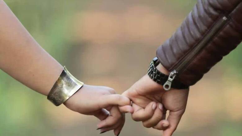 Woman Ends Relationship After Tinder Match Asks Her To Pay His Electricity Bill