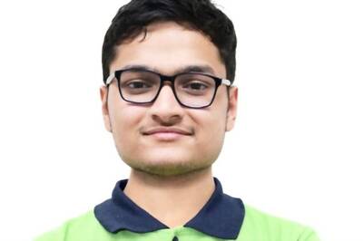 Raghav Goyal, Brother of 2018 JEE Advanced Topper Secures AIR 4 This Year, Wants to Join IIT Bombay