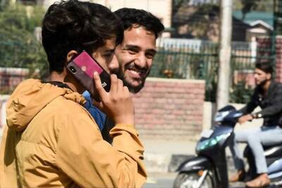 J&K Govt to Soon Set Up 50 PCOs in Each District of Kashmir for People to Make Free Calls