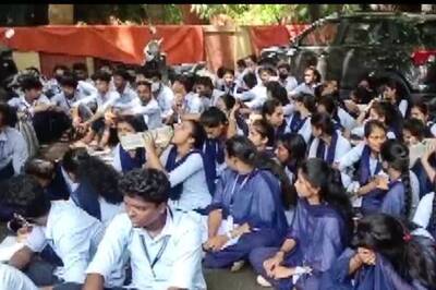 Karnataka College Students Protest Outside Campus Demanding Hijab Rule Implementation