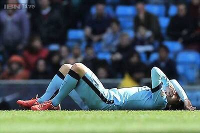 No fracture for Manchester City's David Silva