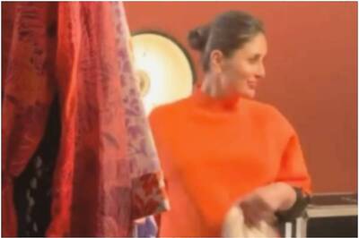 Mommy-to-be Kareena Kapoor Looks Happy as She Twirls in Long Skirt, Watch Video