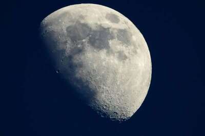 China's Space Probe Brinks Back 1,731 Grams of Samples from the Moon