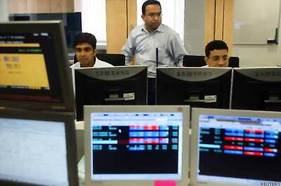 Nifty ends below 7500 on June expiry; Oil & Gas falls 4 pc
