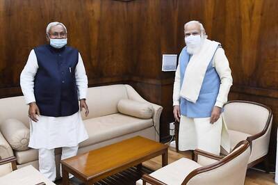 Nitish Kumar Backs Modi Govt on Farm Laws, Hopes for a Resolution Soon